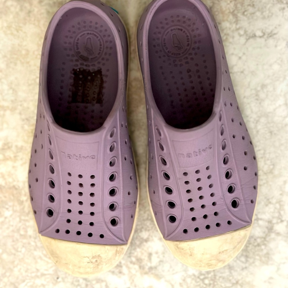 Used native shoes